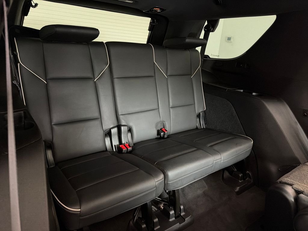 Used 2022 White Cadillac Premium Luxury image 36