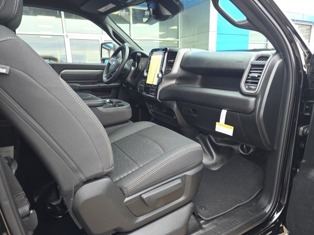 2026 Ram 2500 Tradesman photo 4