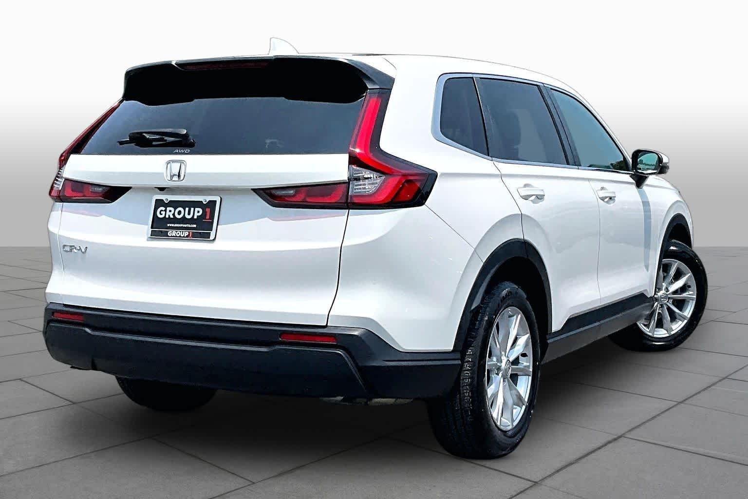 Used 2024 Platinum White Pearl Honda EX image 13