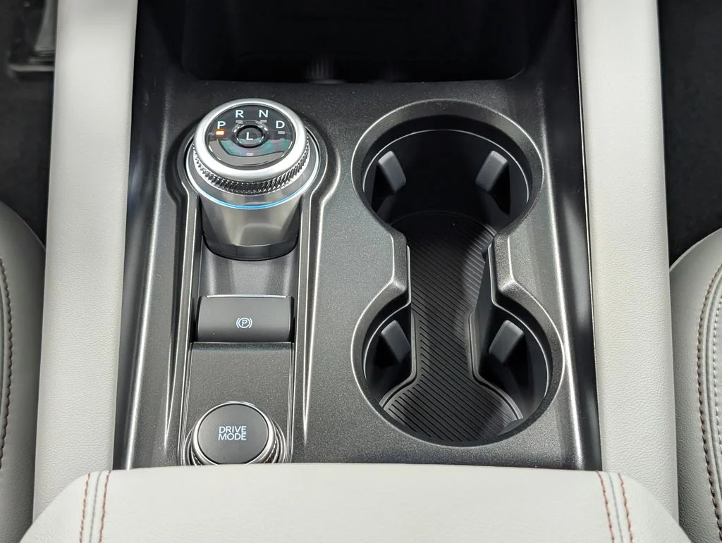 New 2026 Space White Metallic Ford Active image 6