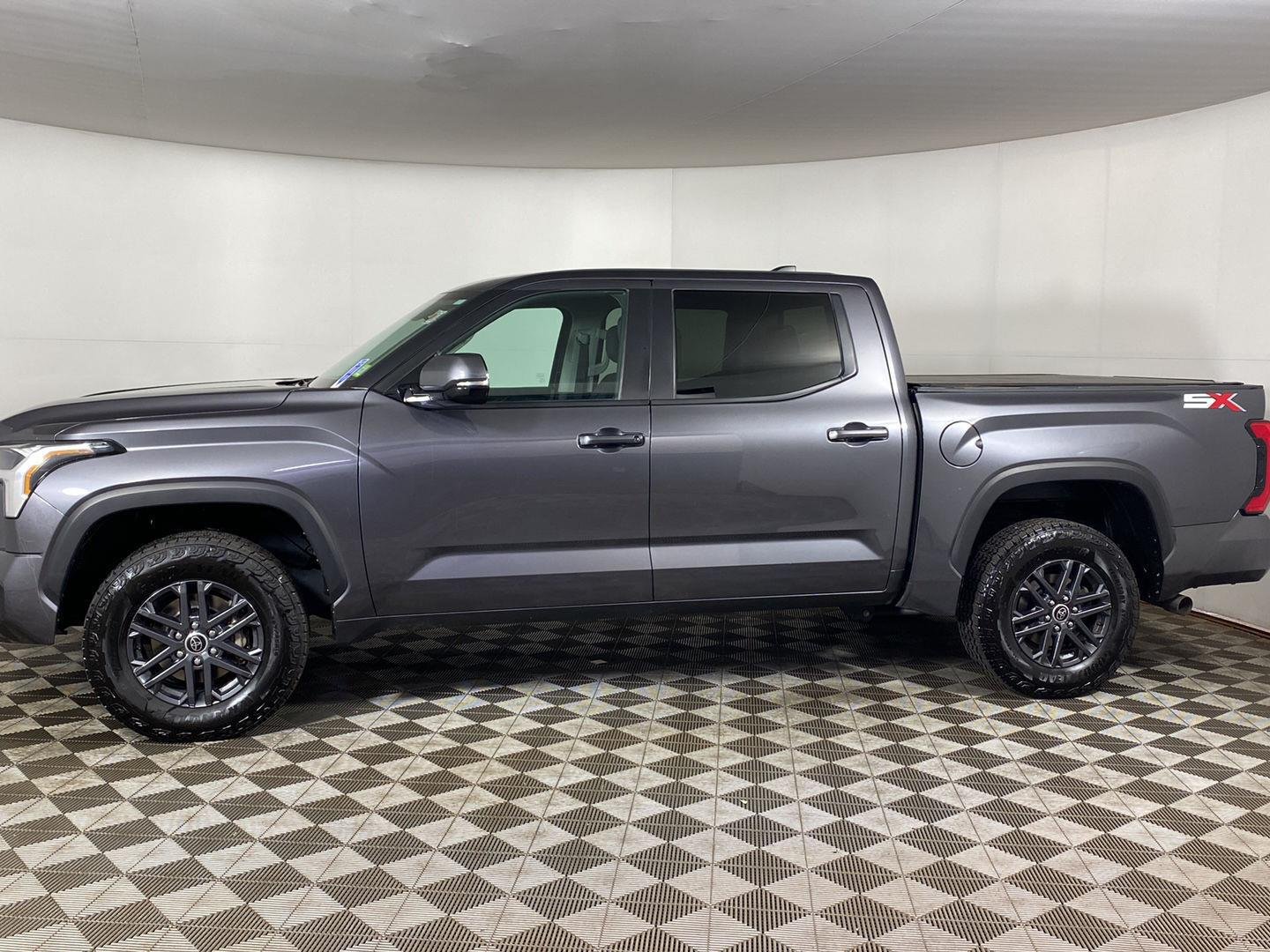 Used 2024 Magnetic Gray Metallic Toyota SR5 image 3