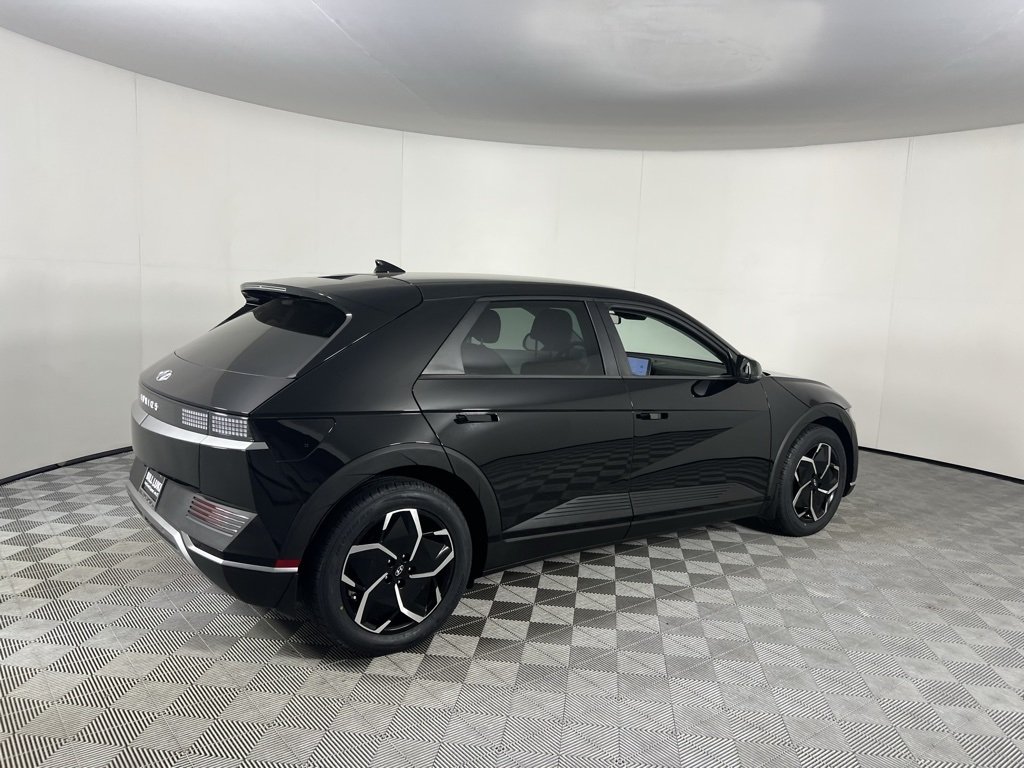 2024 Hyundai Ioniq 5 SEL photo 3