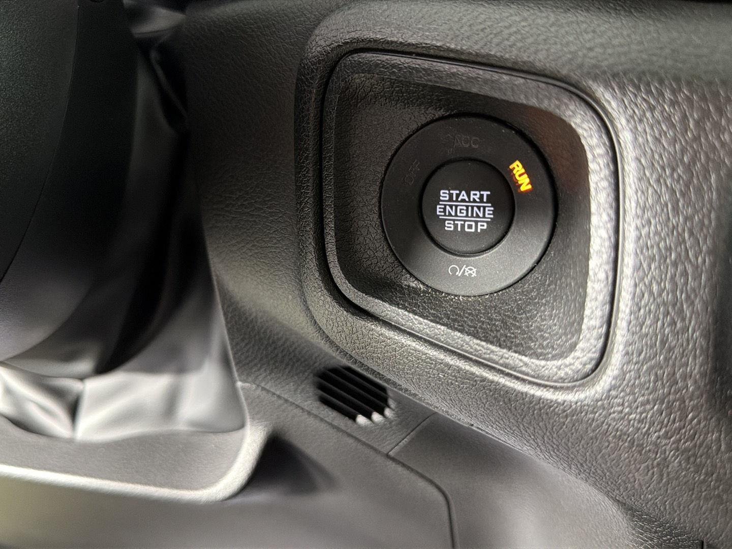 Used 2024 High Velocity Clearcoat Jeep Sport image 26