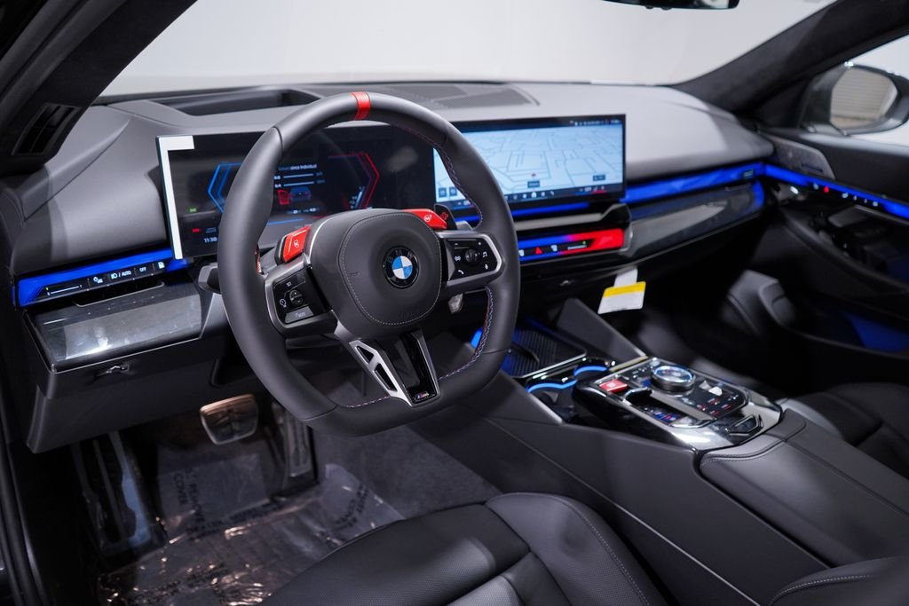 New 2027 Black Sapphire Metallic BMW Base image 10
