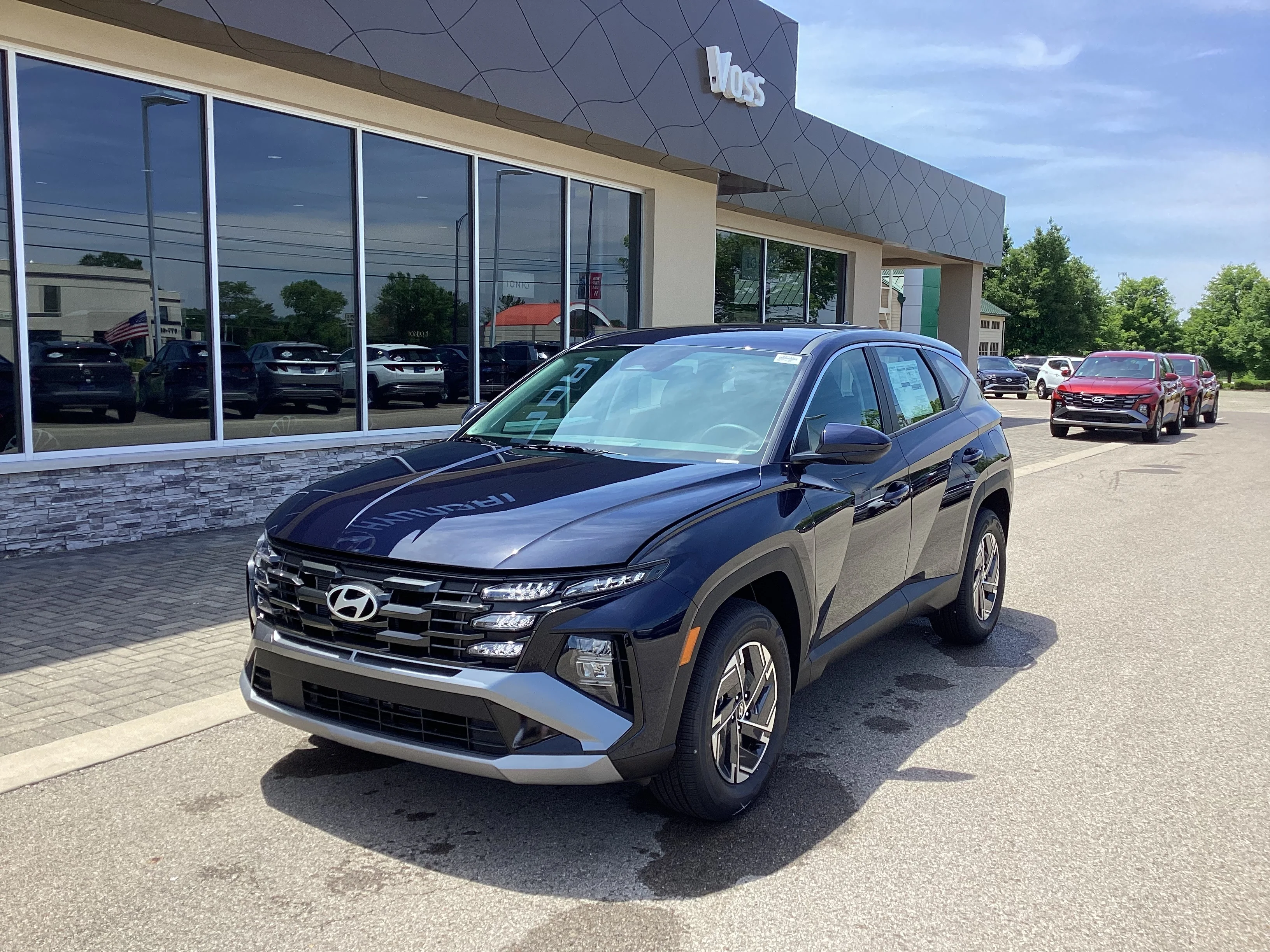 New 2026 Deep Sea Metallic Hyundai Blue SE image 1