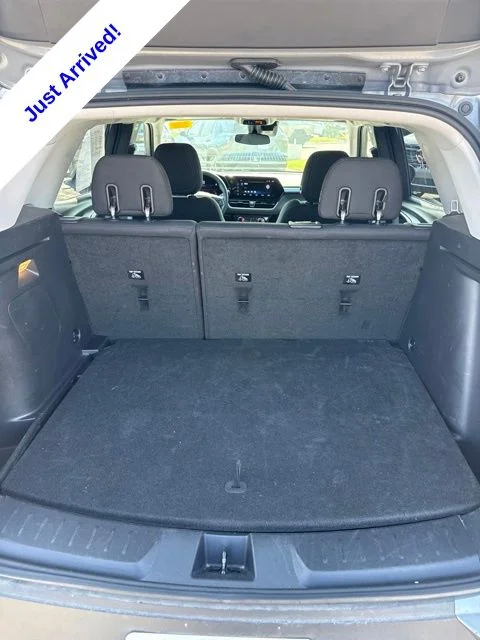 Used 2025 Gray Chevrolet LT image 16