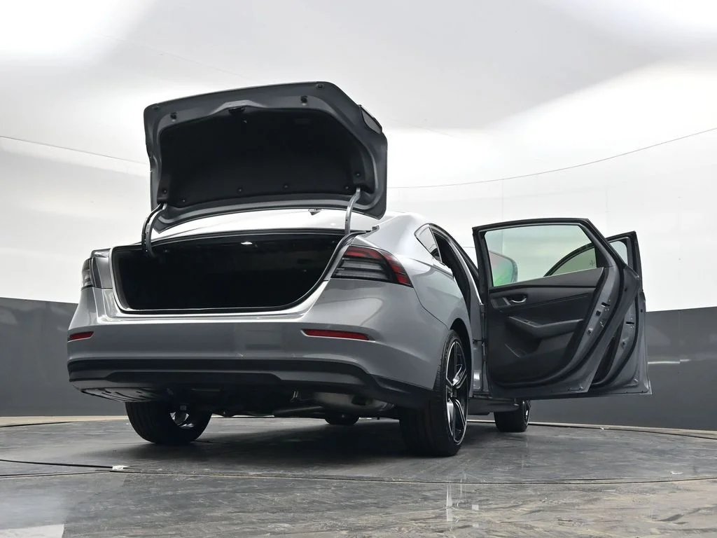 New 2026 Urban Gray Pearl Honda Sport image 38