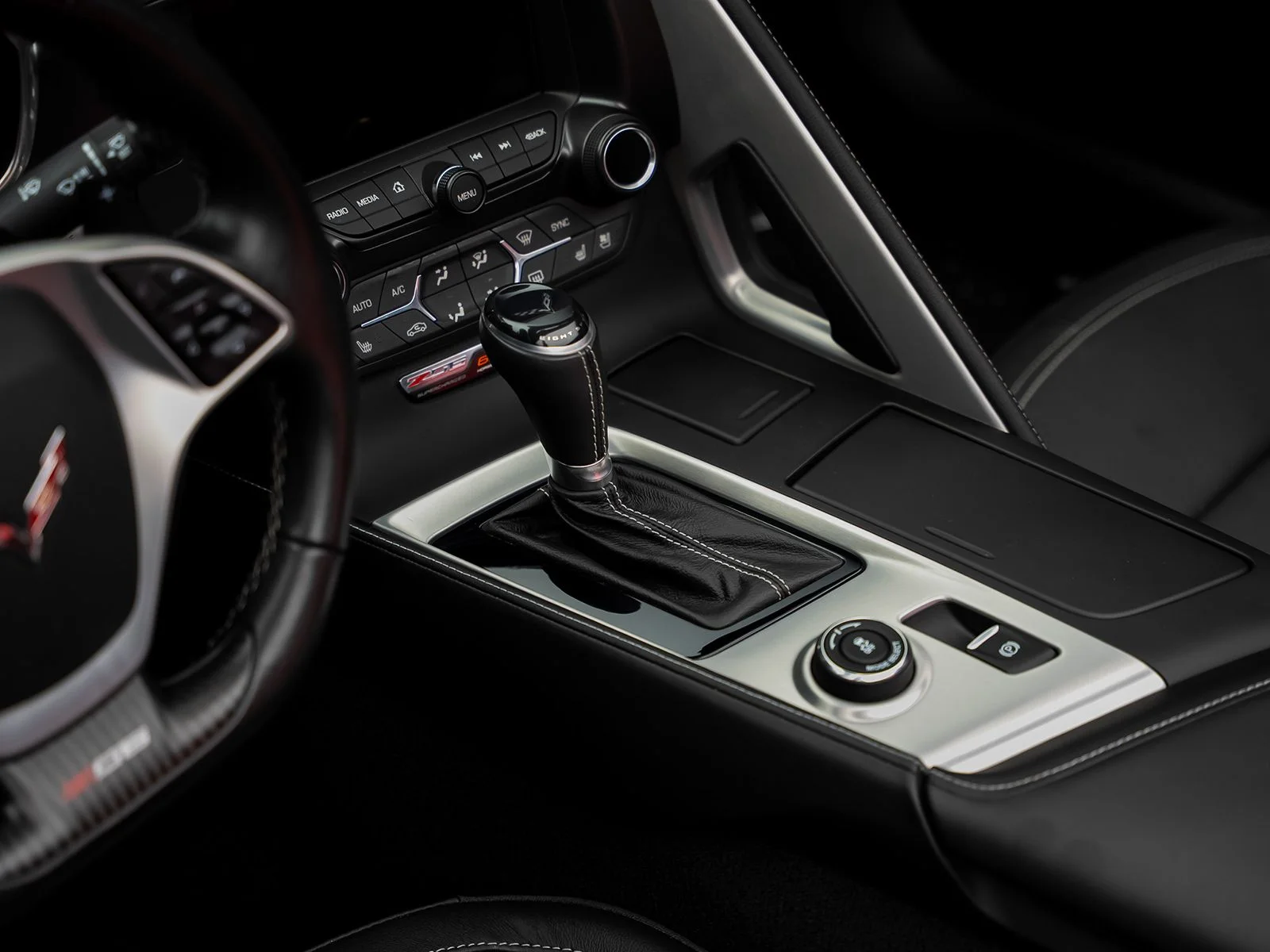 Used 2019 Red Chevrolet Z06 image 54