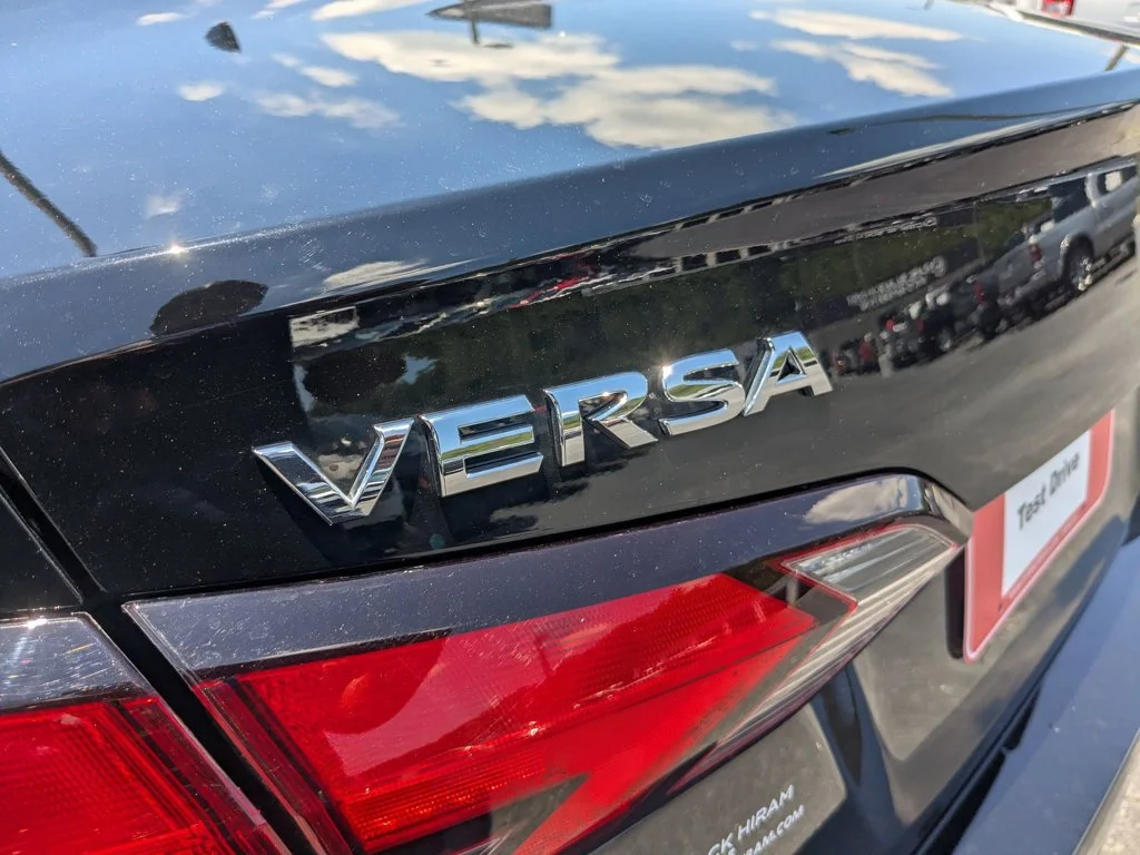 Used 2024 Super Black Nissan SV image 28