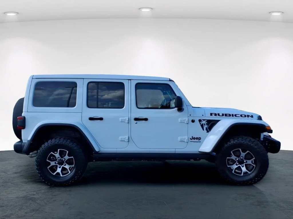 Used 2020 White Jeep Unlimited Rubicon image 7