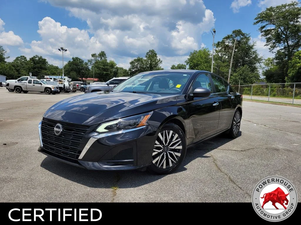 Used 2024 Black Nissan 2.5 SV image 1
