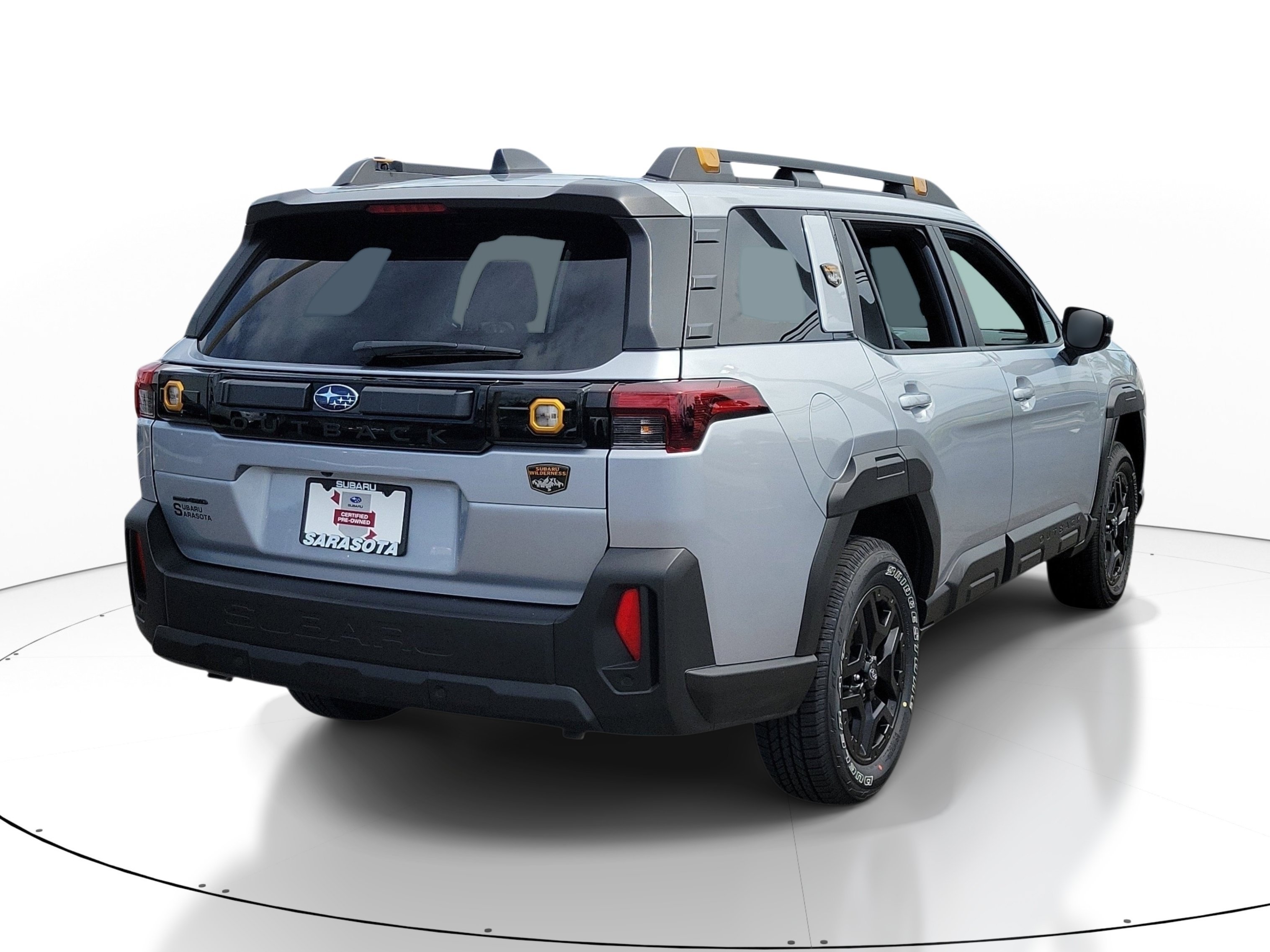Used 2026 Ice Silver Metallic Subaru Wilderness image 5