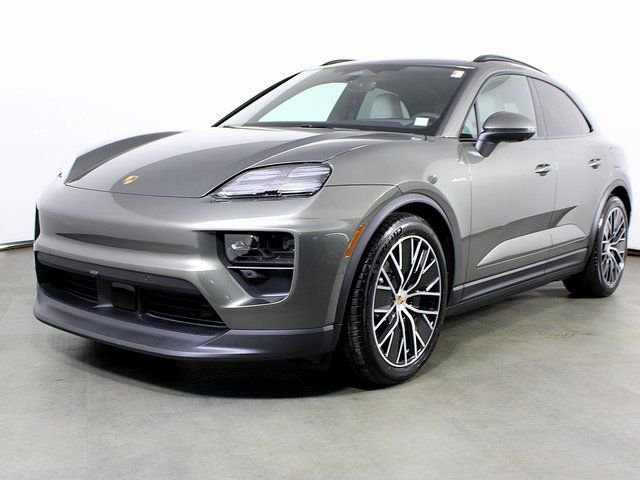 2025 Porsche Macan S