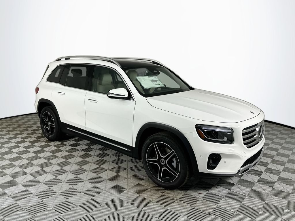 New 2026 Polar White Mercedes-Benz GLB 250 image 1