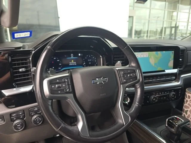 Used 2022 Black Chevrolet LT Trail Boss image 9