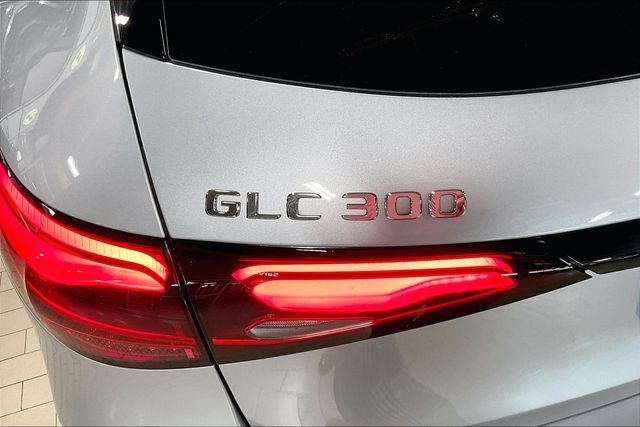 New 2026 Cirrus Silver Metallic Mercedes-Benz GLC 300 image 20