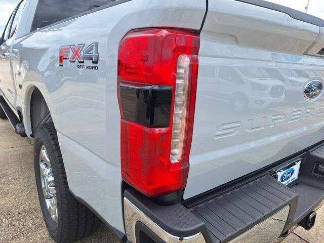 New 2026 Avalanche Ford F-250® Lariat® image 28