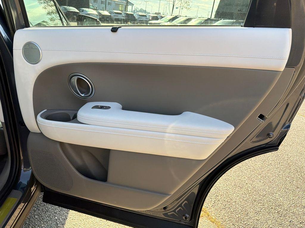 New 2026 Gray Hyundai SEL FWD image 16