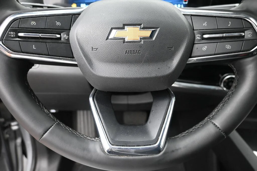 Certified Used 2025 Gray Chevrolet LT image 17