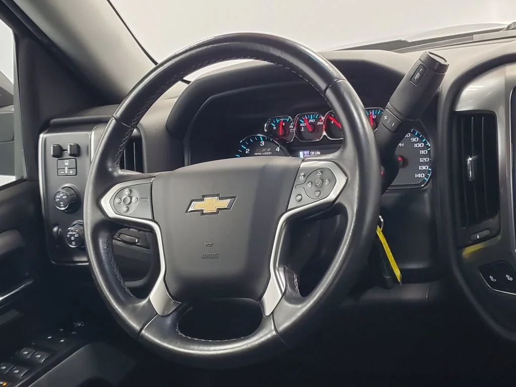 Used 2016 TUNGSTEN METALLIC Chevrolet LT image 23