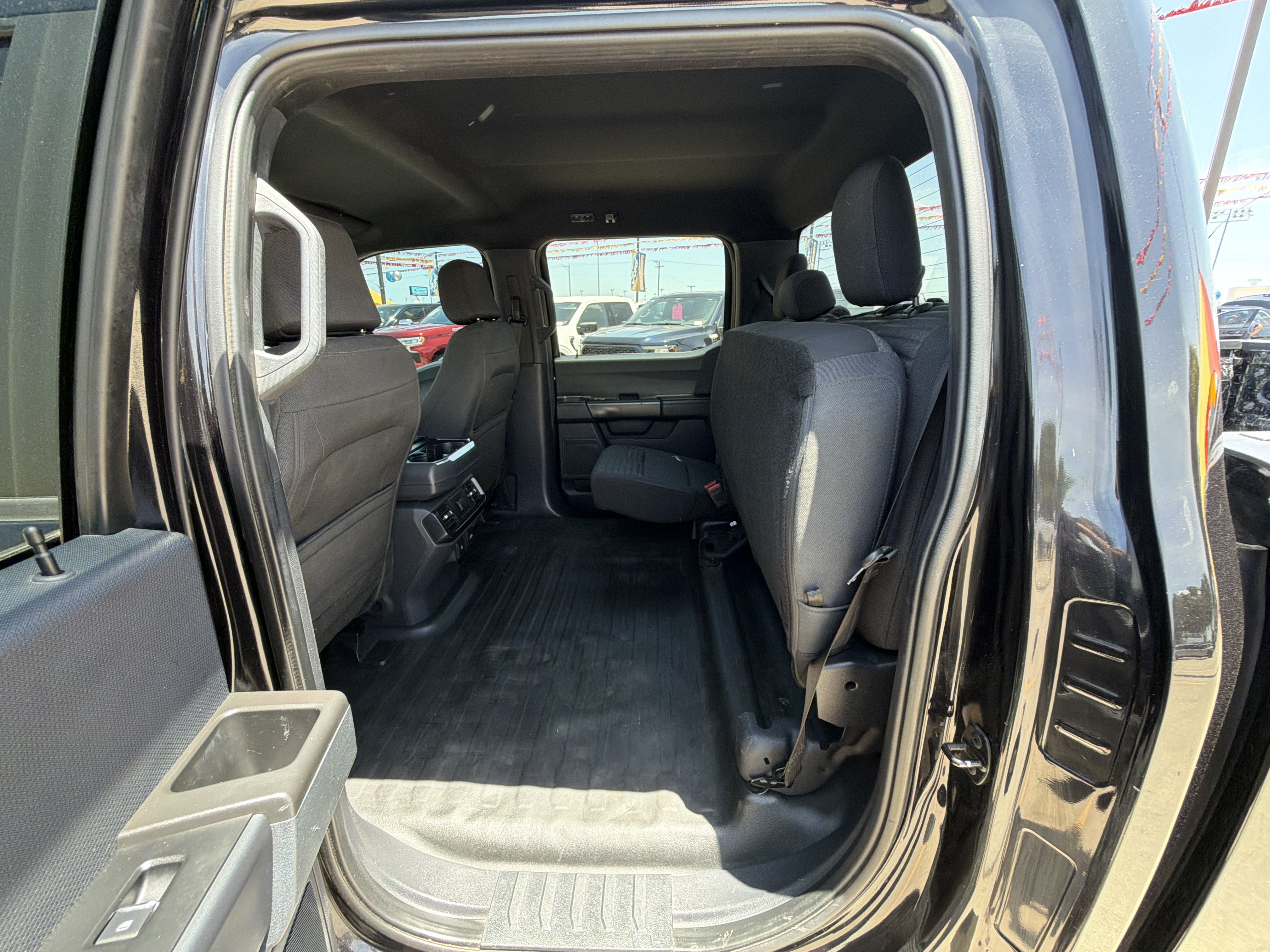 Used 2023 Black Ford Lariat image 14