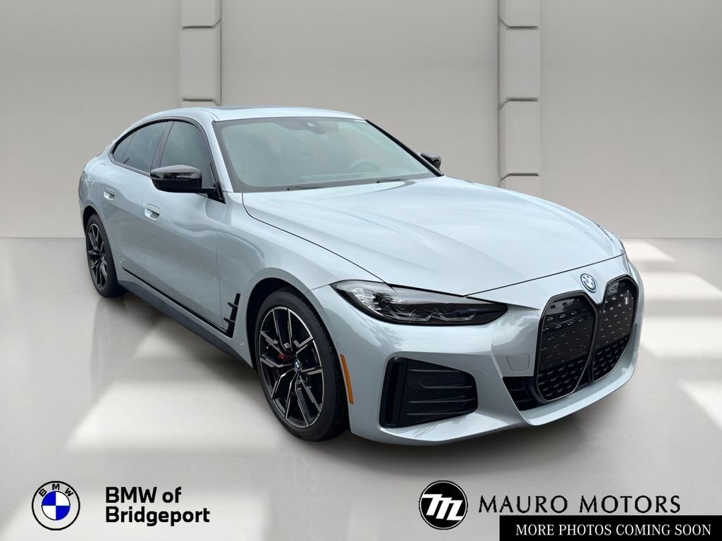 2023 BMW i4 eDrive40's photo