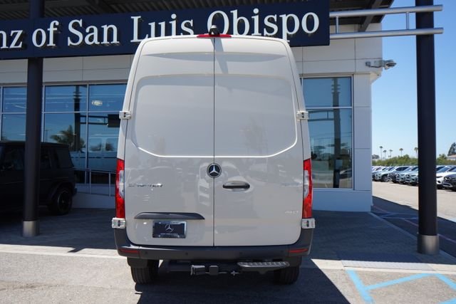 New 2025 Pebble Gray Mercedes-Benz Cargo 144 WB image 6