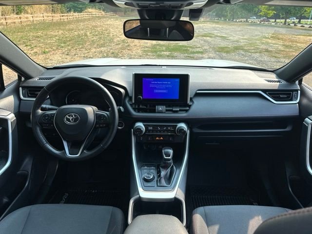 Used 2023 Ice Toyota SE image 26