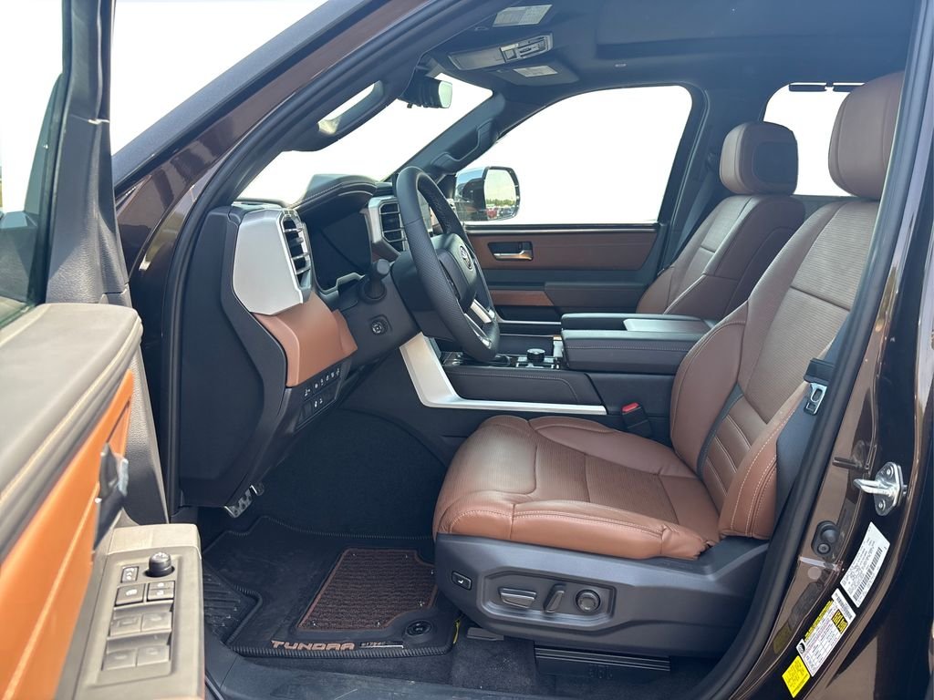 2025 Toyota Tundra 1794 Edition - Photo 9