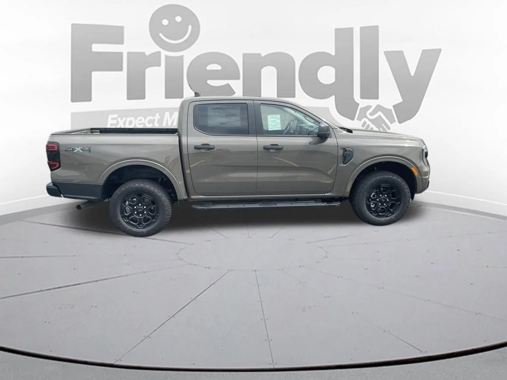New 2026 Marsh Gray Ford XLT image 4