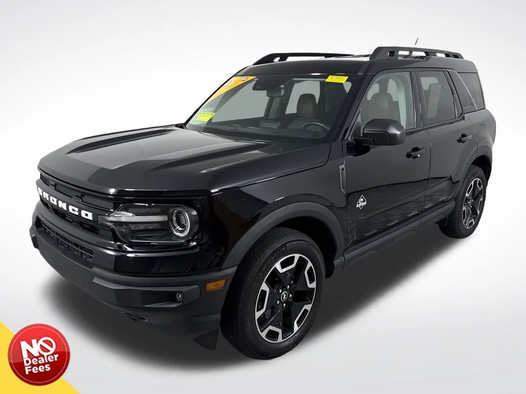 Used 2024 Black Ford Outer Banks image 8