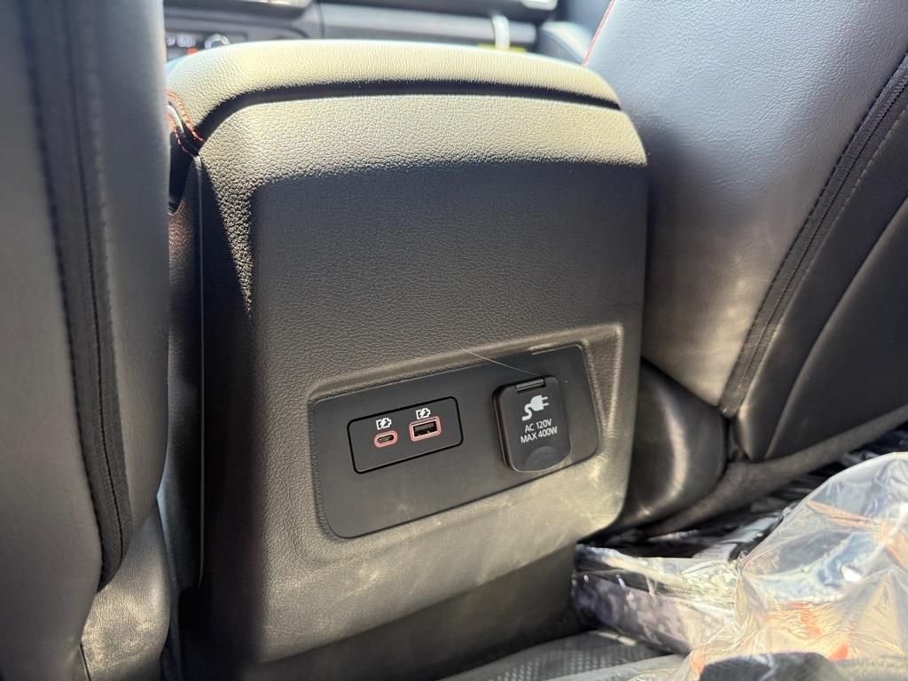 2025 Nissan Frontier PRO-4X - Photo 23