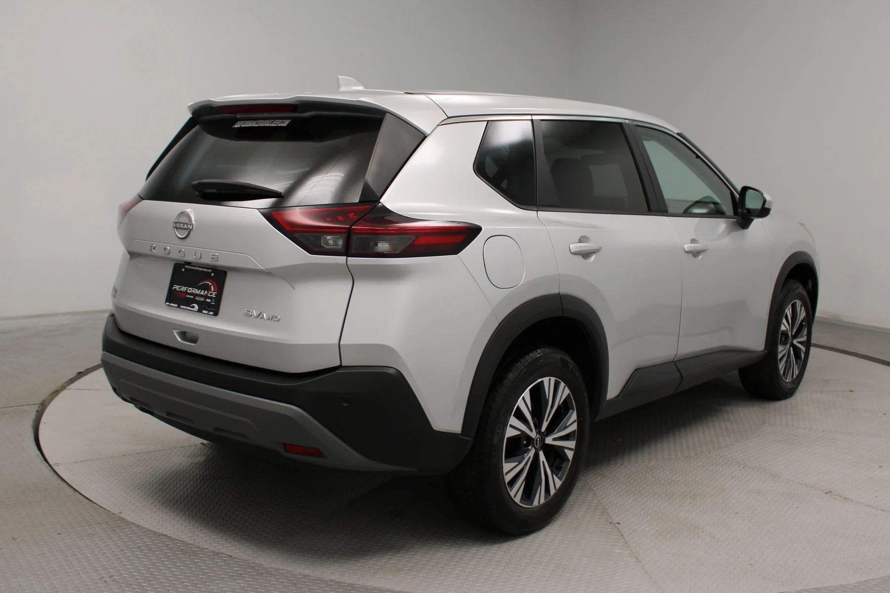 Used 2023 Brilliant Silver Metallic Nissan AWD SV image 23