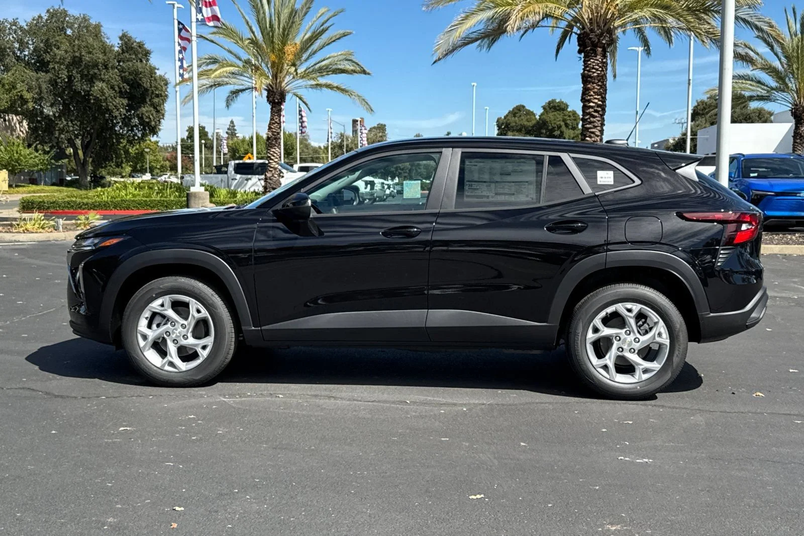 2026 Chevrolet Trax LS - Photo 6