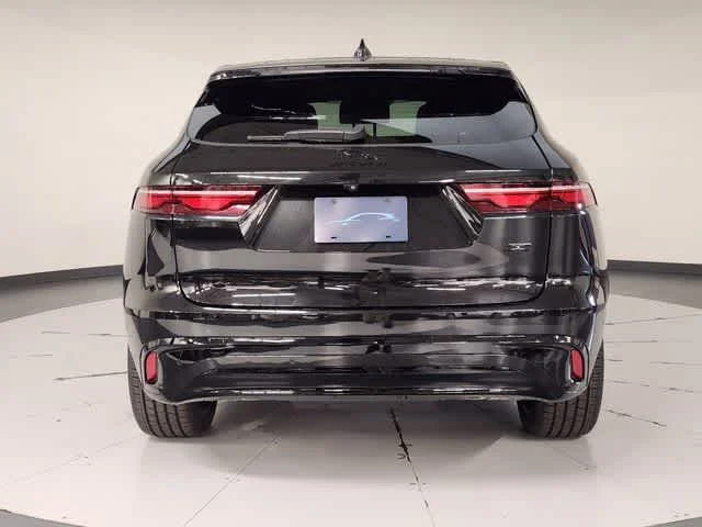 2026 Jaguar F-Pace R-Dynamic S - Photo 14