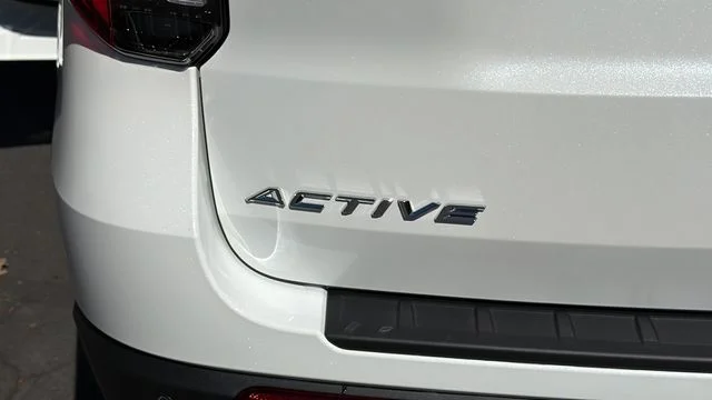 New 2027 White Ford 4DR 4WD ACTIVE image 11