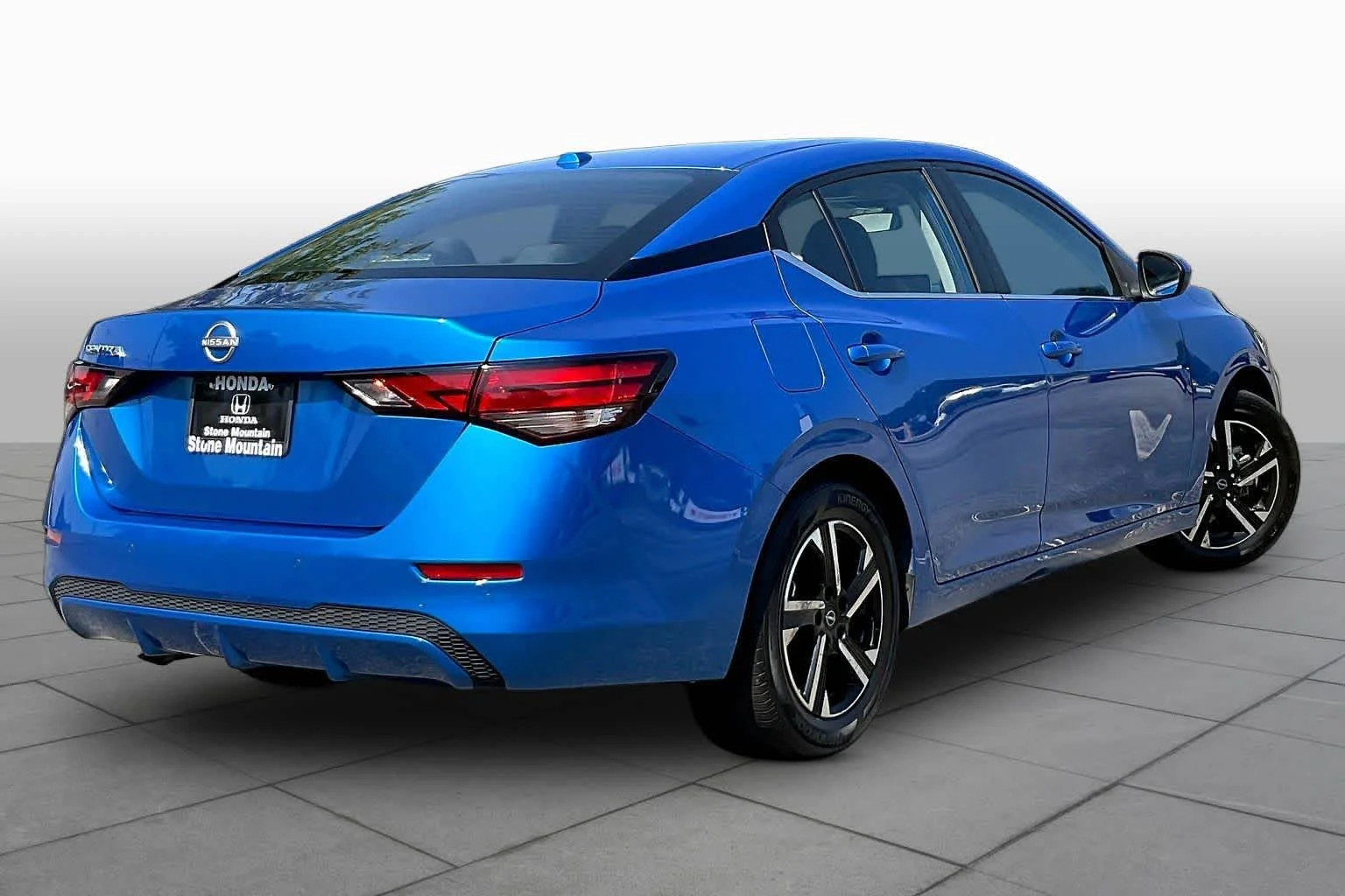 Used 2025 Electric Blue Metallic Nissan SV image 13