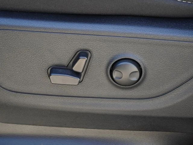 2026 RAM 1500 Big Horn/Lone Star - Photo 18