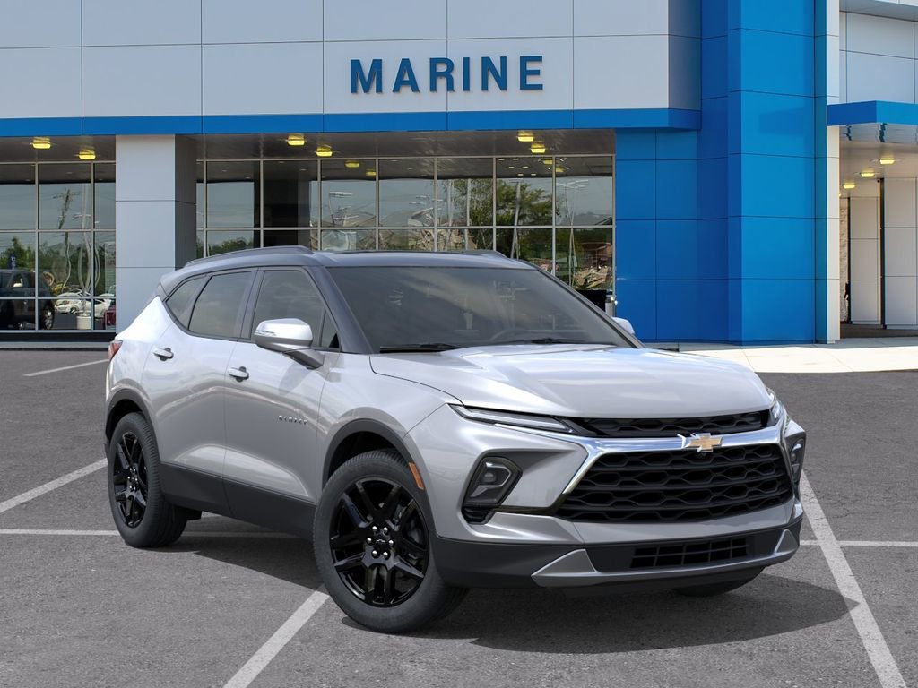 New 2026 Sterling Gray Metallic Chevrolet 3LT image 7