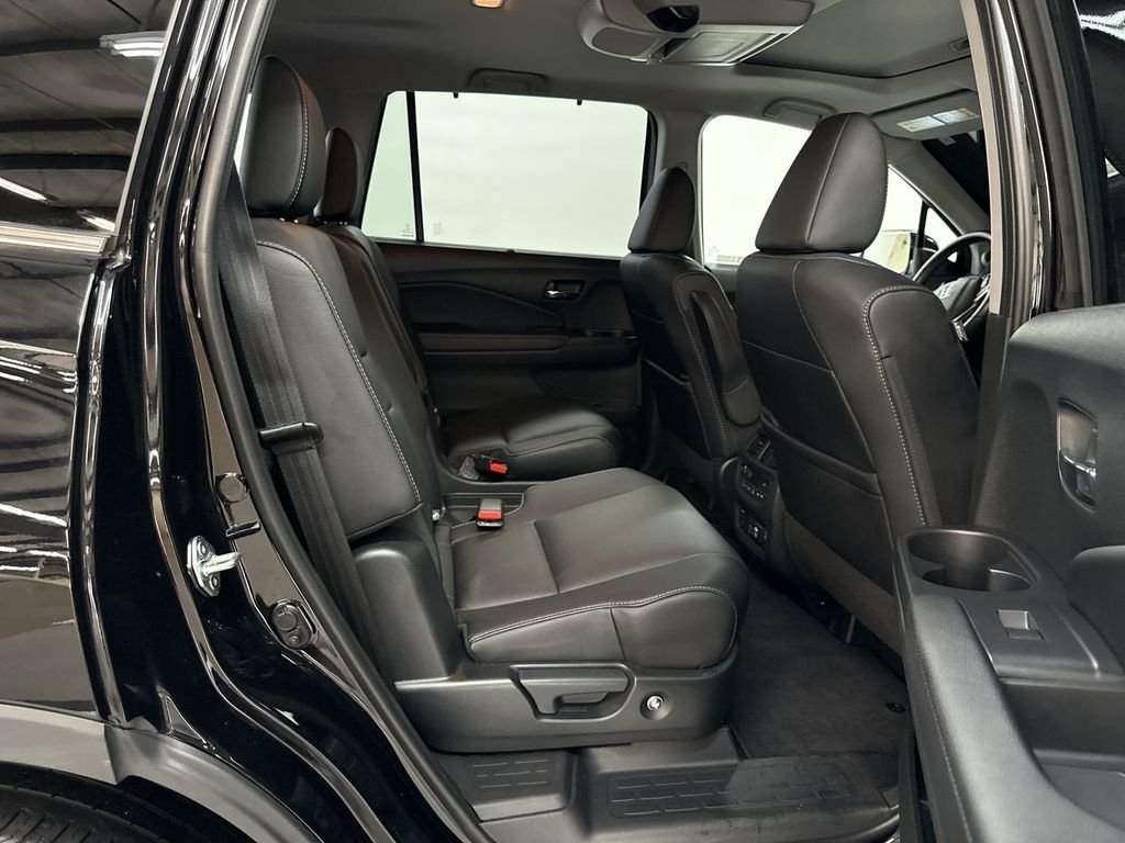 2022 Honda Pilot Touring - Photo 17