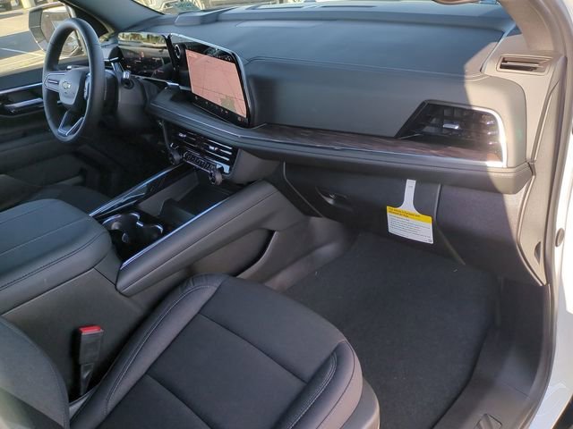 2026 Chevrolet Suburban LS - Photo 32