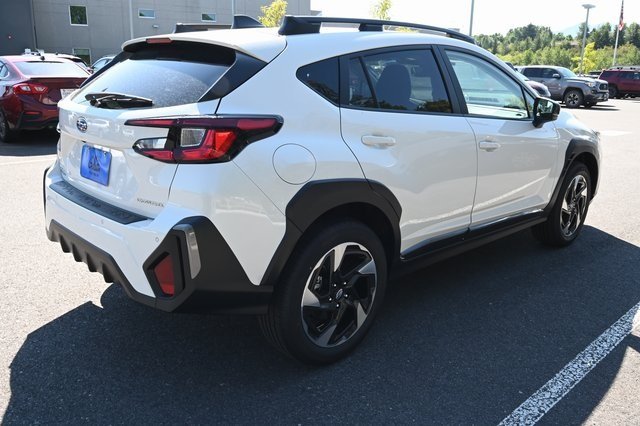 2025 Subaru Crosstrek Limited photo 2