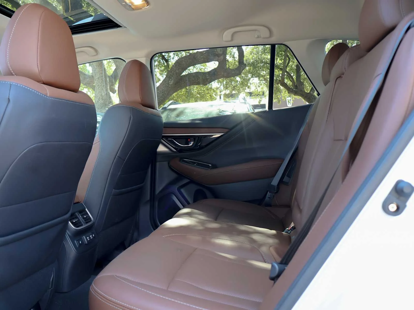 Certified Used 2022 Crystal White Pearl Subaru Touring XT image 23