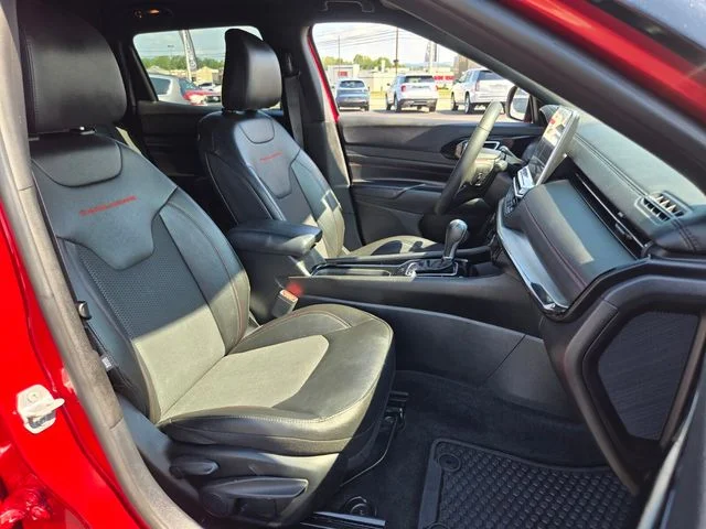Used 2025 Red Jeep Trailhawk image 21