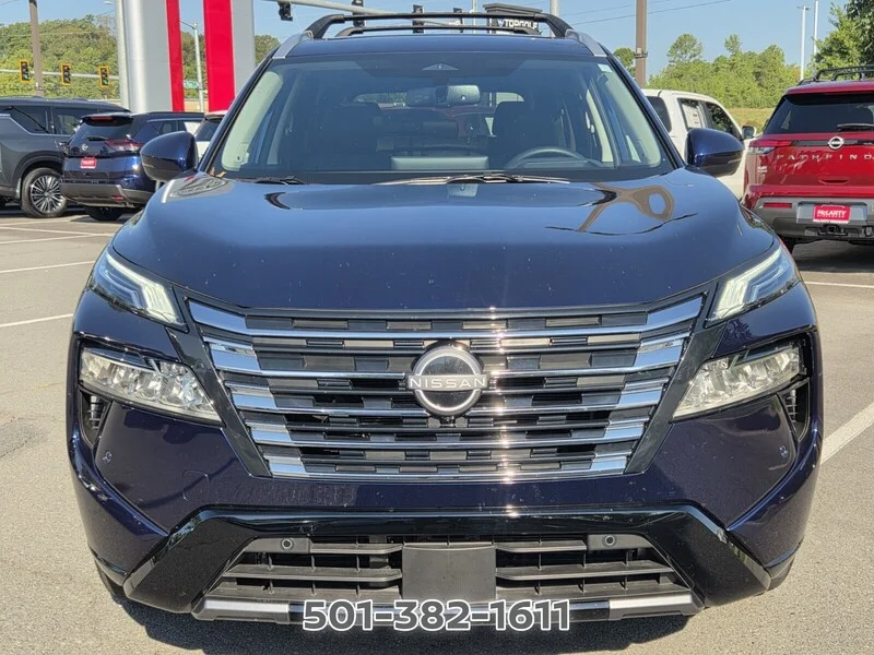Used 2025 Deep Ocean Blue NISSAN AWD PLATINUM image 5