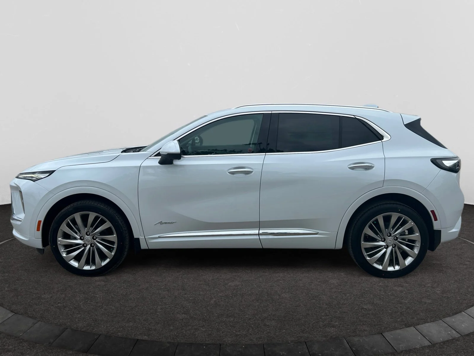 New 2026 Iridescent White Tricoat Buick Avenir AWD image 2