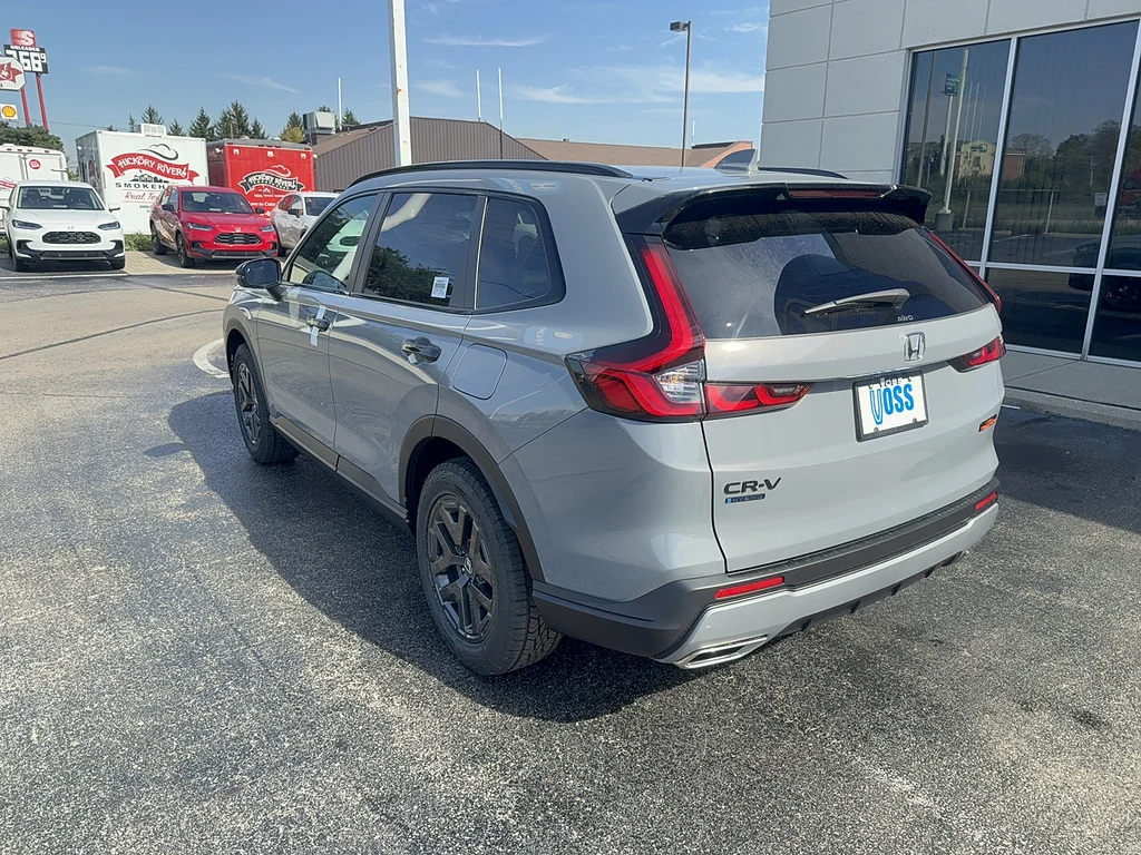 New 2027 Urban Gray Pearl Honda TrailSport image 7