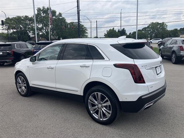 Certified Used 2024 Crystal White Tricoat Cadillac Premium Luxury image 7