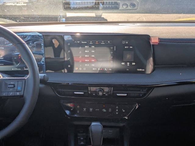 2026 Nissan KICKS SR - Photo 8