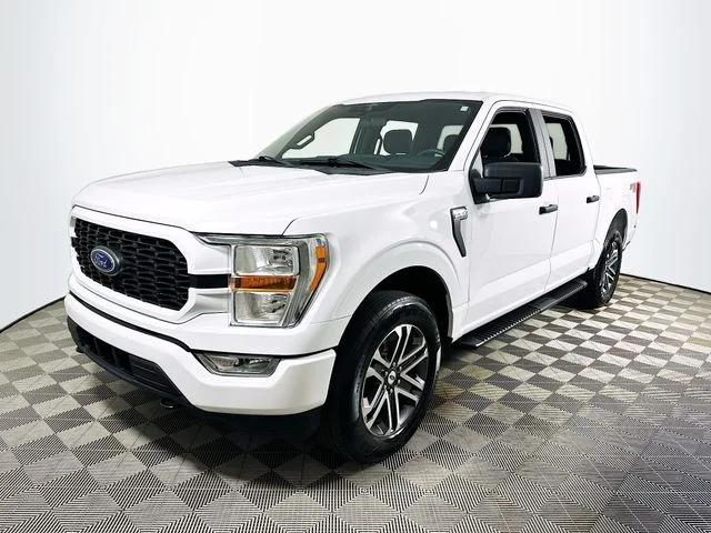 Pre-Owned 2021 Ford F-150 XL
